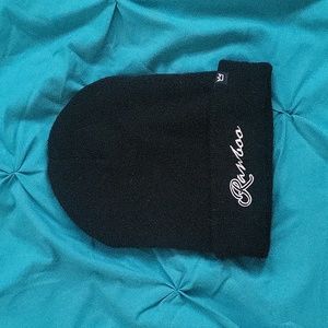 Ranboo knit beanie